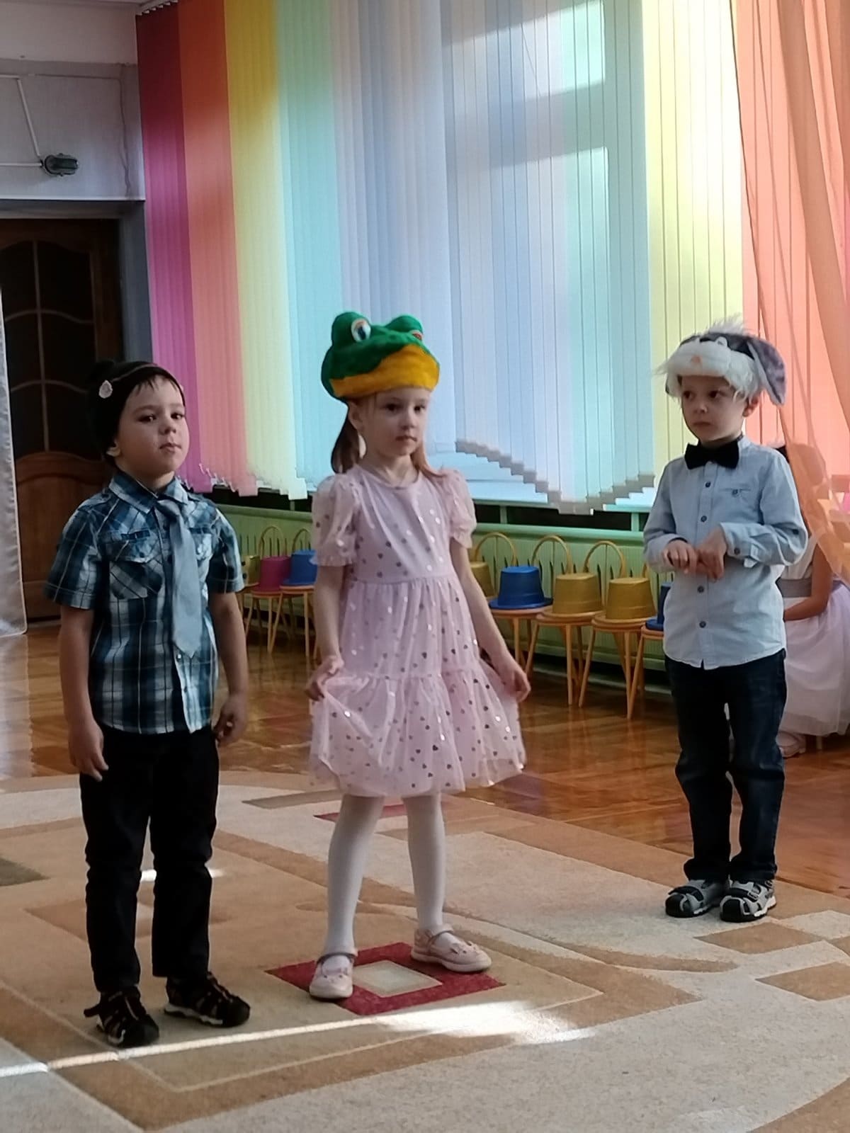 В Ангарске воспитатель детсада заклеила ребенку рот скотчем и выложила его фото в Instagram